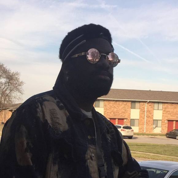 Meet your Posher, Josh - Picture 1 of 1